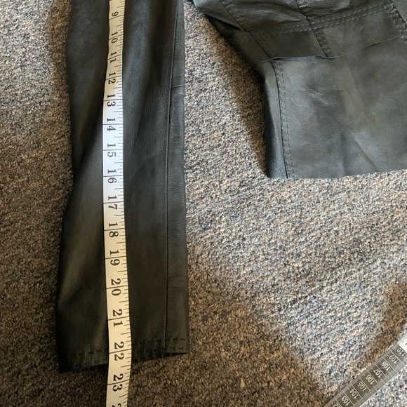 Elie Tahari Black Lamb leather Jacket - Picture 13 of 13